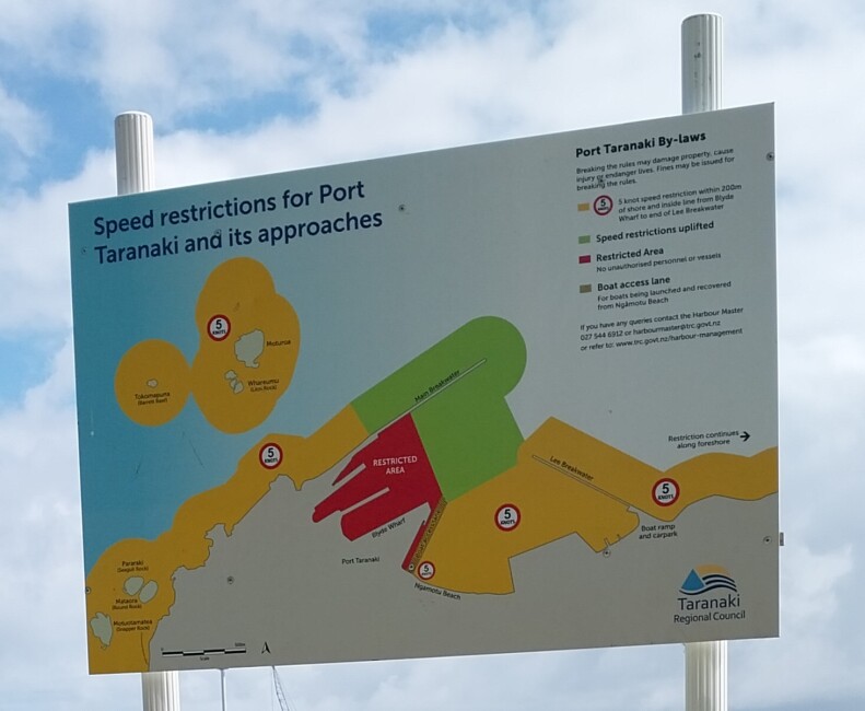 Harbour safety sign 1
